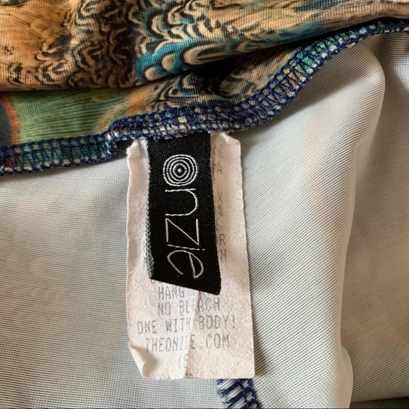 🦚SALE* Onzie Peacock Leggings - Picture 7 of 9